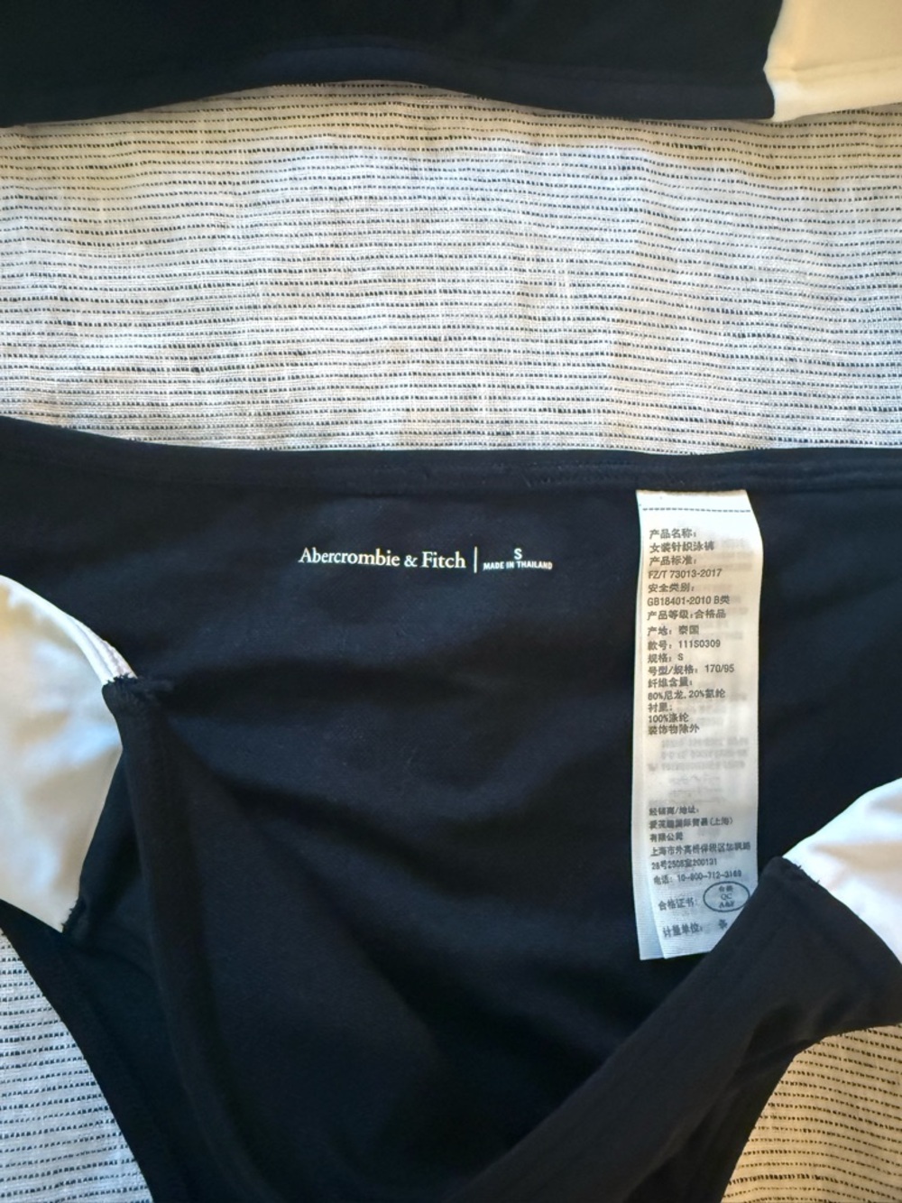Abercrombie and Fitch Black/White Bandeau Bikini Set - Picture 2 of 4